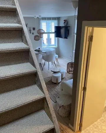 펜션 Au Coeur 2 라로셰안알데네