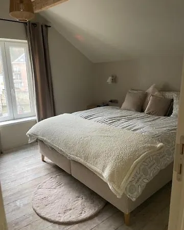 Au Coeur La Roche 2 Hébergement de vacances Mellet